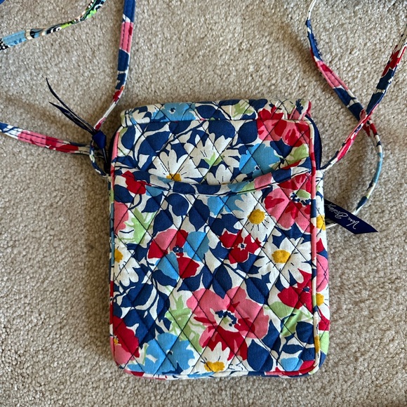 WOW!! 12 Vera Bradley items. Gently used/2 new. All for one price!! - Picture 4 of 11